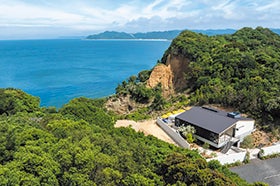 龍野 花田 三木発
<span>海を見下ろす崖の上に佇む一軒家レストラン トラットリアアマランチャ</span>3